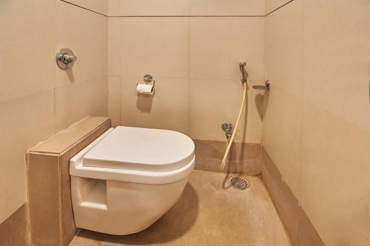 Hotel Adi Nágpur Kültér fotó